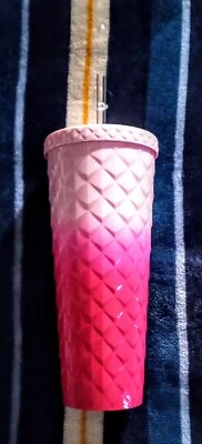 PLASTIC TEXTURED TUMBLER with Straw 26 fl OZ/Multicolor/For Cold Drinks/New - Imagem 1 de 3