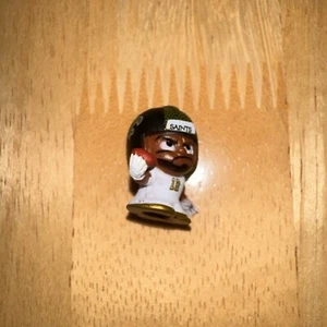 2024 NFL TeenyMates Series 12 Football Mini Fig Teeny Chris Olave New Orleans - Picture 1 of 5
