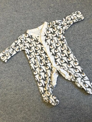 Next Penguin Babygro primera talla Foto 1 de 3