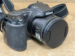 Nikon Coolpix L810 Bridge Digital Camera 26x Zoom Red Spares Only - Picture 1 of 1