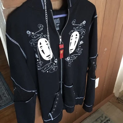 Толстовка с капюшоном большого размера Hot Topic Studio Ghibli Spirited Away No-Face Hardware черная M - Изображение 1 из 4