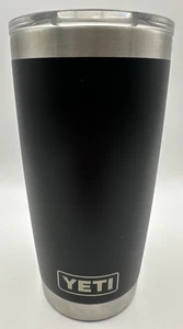 Vaso aislante de acero inoxidable negro YETI Rambler 20 oz con tapa deslizante magnética - Imagen 1 de 13