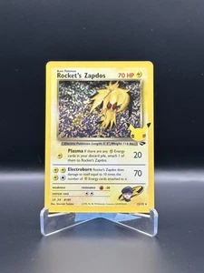 Rocket's Zapdos 15/132 Celebrations: Classic Collection Holo - Bild 1 von 2