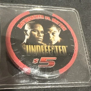 MAYWEATHER vs. HATTON $5 MGM Grand 2007 Boxing Las Vegas Poker CASINO CHIP - Picture 1 of 2