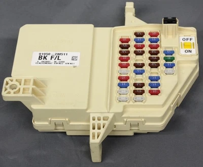 OEM Hyundai Genesis Coupe Cabin Fuse Box 91950-2M511 - Image 1 of 4