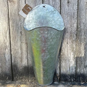 Bolsillo de pared de metal galvanizado 17" H - Imagen 1 de 5