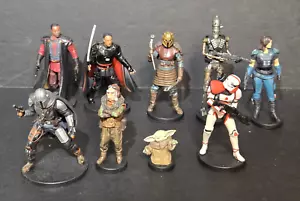 Juego completo de 9 figuras de lujo Star Wars The Mandalorian Disney Store - Imagen 1 de 15