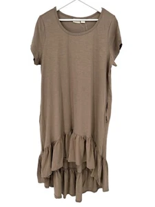 Zim & Zoe Maxikleid Rüschen High Low Größe 16 Mokka S/S Stretch Taschen Neu mit Etikett - Bild 1 von 17