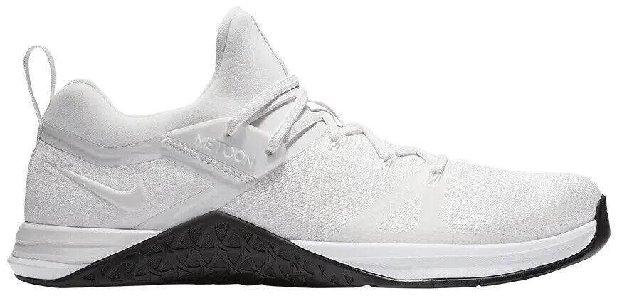 Size 10.5 - Nike Metcon Flyknit 3 Platinum Tint