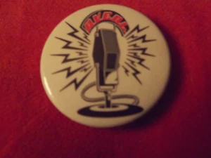 Microphon Aveal Pin Serie Button Badge sin usar - Imagen 1 de 2