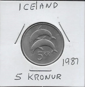 ICELAND 5 KRONUR 1987 ICELANDIC COAT OF ARMS SURROUDED BY THE FOUR TRADITIONAL P - Picture 1 of 2