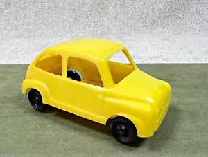 MACCHININA FIAT 750 600D PLASTICA TIPO APS POLITOYS FANALONA NO INGAP GRISONI - Imagen 1 de 5