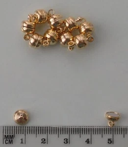 10 gold plated small round magnetic clasps - good quality jewellery findings - Picture 1 of 1