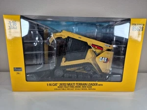 1/16 Diecast Masters CATERPILLAR 297D2 Skid steer Loader 85628 Large - Picture 1 of 5