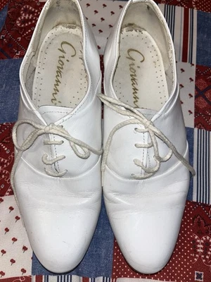 Zapatos vintage para hombre - Oxford de encaje blanco - Cuero - EE. UU. talla 8 Foto 1 de 4