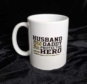 Tazza per Padre Marito Papà - Regalo Eroe Protettore - Tazza Caffè Bianca - Foto 1 di 4