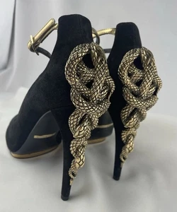 Roberto Cavalli Snake embellished Black Suede Platform Heels Pumps Sz 38.5 US 8 - Picture 1 of 7