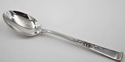 Cucharadita clásica de plata de ley Reed & Barton rosa 6" Foto 1 de 3