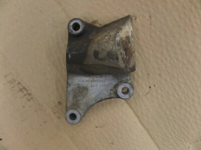 88-93 Volvo 240 244 OEM Left Engine Motor Mount Bracket 1205999 OEM b31a - Image 1 of 2