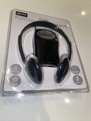 GPX R116B Portable AM/FM Radio - Image 1 of 2