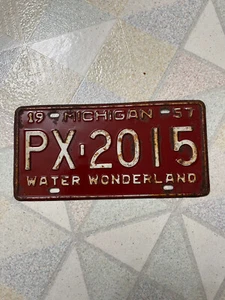 Michigan 1957 matrícula PX-2015 - Imagen 1 de 4