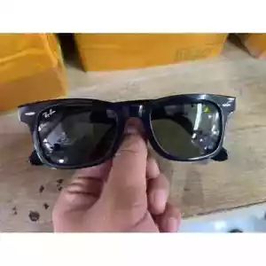 RAYBAN WAYFARER CUADRADO NEGRO BRILLANTE RB2151 - Imagen 1 de 3