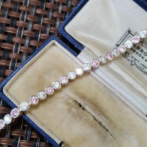 925 Sterling Silber Tennisarmband, funkelnde simulierte rosa und klare Diamanten  - Bild 1 von 8