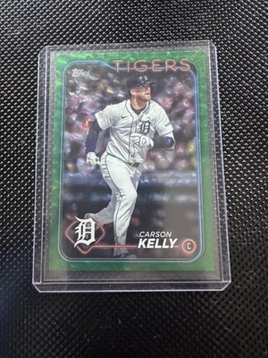 2024 Topps Update #US195 Carson Kelly Green Crackle Foilboard #/499 - Image 1 of 2