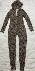 NWT Pink Medium VS Leopard Cheetah One Piece Lounge Hoodie Jumper Sleep NEW - Picture 1 of 3
