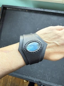 Leather Cuff Bracelet Labradorite Stone Big Cuff Bracelet Cosplay Jewel Handmade - Picture 1 of 7