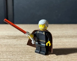 Lego Star Wars Minifigure: sw0060 Count Dooku con sciabola cromata - Set 7103 - Foto 1 di 3