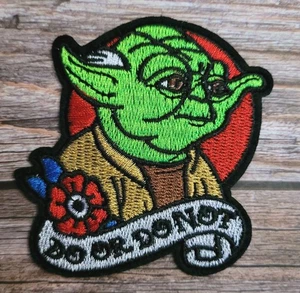 Do OR Do Not Yoda Star Wars Tattoo Style gestickter Bügelbild Patch. - Bild 1 von 2