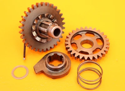 1989 - 1998 Suzuki RMX250 Kick Starter Shaft - Image 1 of 4