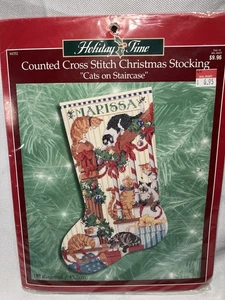 Kit de punto de cruz contado medias de Navidad Bucilla gatos en escalera 84352 - Imagen 1 de 3