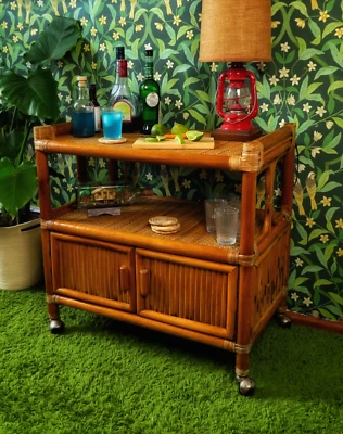 Carro de bar bohemio con correas de ratán y caña - años 70 - costero Foto 1 de 4