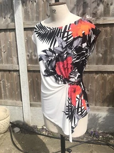 SIZE 12 ASSYMETRIC TOP BLOUSE WAIST DETAIL FLORAL PRINT RED ORANGE BLACK WALLIS - Picture 1 of 12
