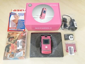 Motorola RAZR V3 - Pink - Brand NEW in Box - Original - Picture 1 of 16