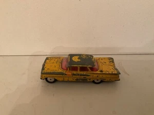 Corgi Toys Chevrolet Impala NY Taxi Yellow No. 221 Rare - Picture 1 of 7