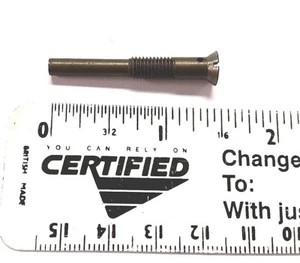 PFAFF Tornillo de fijación para gancho 91-140199-02 - Imagen 1 de 5