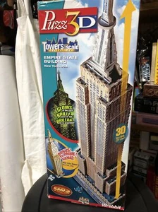 EMPIRE STATE BUILDING Puzz 3D Puzzle Sealed 569 Pieces by Milton Bradley/Wrebbit - Picture 1 of 3