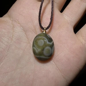 Collana di amuleti del Nepal con rara dagata del deserto del Gobi - Foto 1 di 9