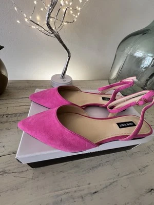 Women ‘s Nine West  Pink Flat Pointy Shoes 🌷 Sz 7 New with box - Image 1 of 4