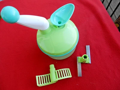 Tupperware Quick Chef Blau-Grün , Zerkleinerer, Küchenhelfer Küchenmaschine - Bild 1 von 4