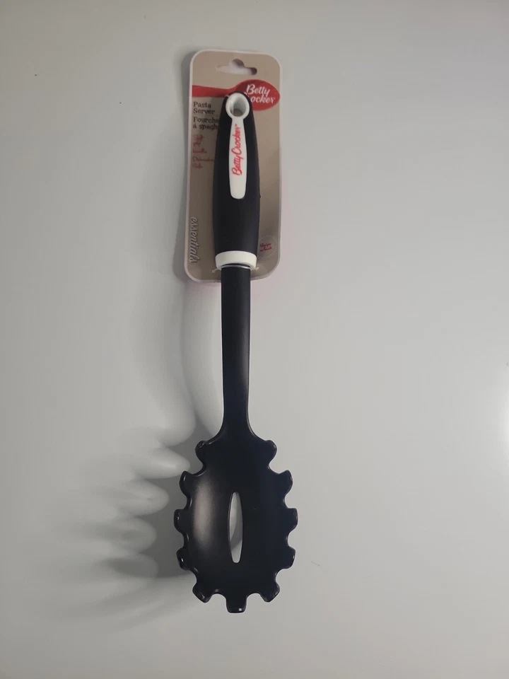 Betty Crocker Comfort-grip Pasta Server Black Red and White