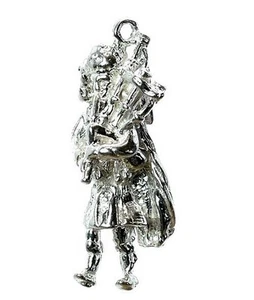 STERLING SILVER SCOTTISH BAGPIPE PLAYER CHARM - Picture 1 of 2