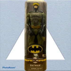 Figura de acción Batman 2020 camuflaje primera edición de DC 12 pulgadas Spin Master - Imagen 1 de 6