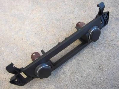 Bisel doble encendedor de cigarrillos Tahoe Silverado Yukon Escalade Sierra 2007-2013 OEM Foto 1 de 4