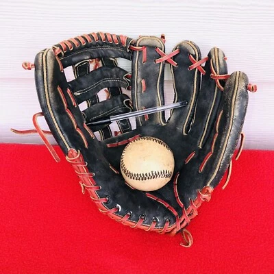 VINTAGE SPALDING BASEBALL LEATHER GLOVE - Image 1 of 4