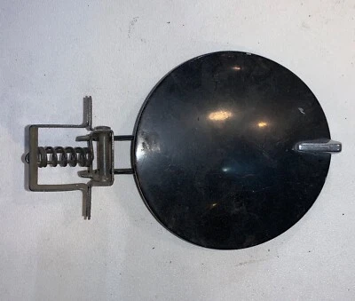 Puerta de gasolina Alfa Romeo Spider 1981 — MV-1 Foto 1 de 2