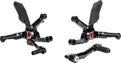 GILLES TOOLING - MUE2-T01-B MUE2 Juego trasero negro Triumph Speed Triple 1200 RR RS Foto 1 de 3